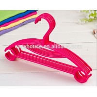 hot sell factory supply cheap plastic clip hanger